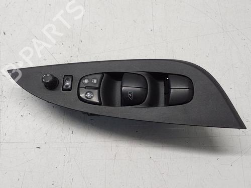 Used Switch NISSAN PULSAR Hatchback (C13) 1.2 DIG-T (115 hp) 30333558