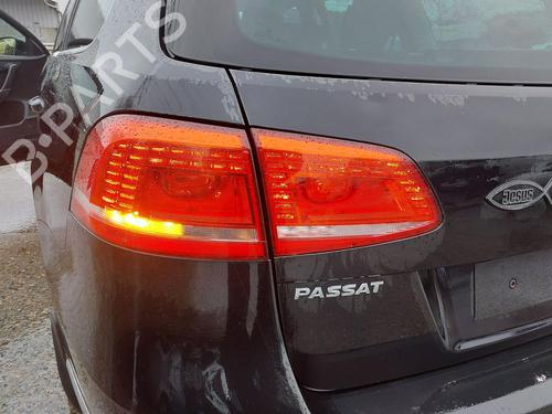 Left taillight VW PASSAT B7 Variant (365) 2.0 TDI | BP32377792C34