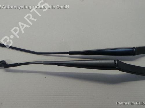 Used Front windshield wiper arm VW GOLF VII (5G1, BQ1, BE1, BE2) 1.0 TSI (115 hp) 16100626