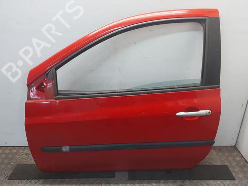 Dør venstre fortil RENAULT CLIO III (BR0/1, CR0/1) 1.2 16V (BR02, BR0J, BR11, CR02, CR0J, CR11) (75 hp) 31635023