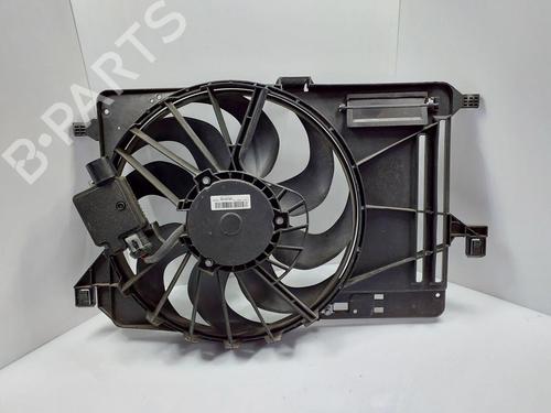 Used Radiator fan FORD FOCUS III Turnier 1.0 EcoBoost (125 hp) 18463449