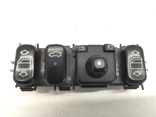 Used Switch MERCEDES-BENZ CLK (C208) CLK 320 (208.365) (218 hp) 15366477