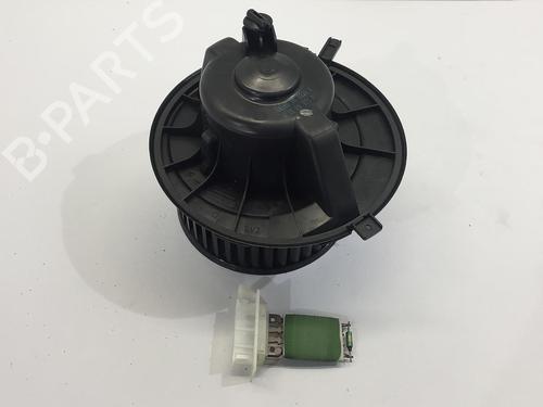 Used Heater blower motor VW GOLF VI (5K1) 1.4 (80 hp) 16102082
