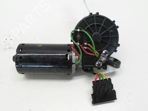 Used Front wiper motor MERCEDES-BENZ S-CLASS (W220) S 320 CDI (220.026, 220.126) (197 hp) 15363537