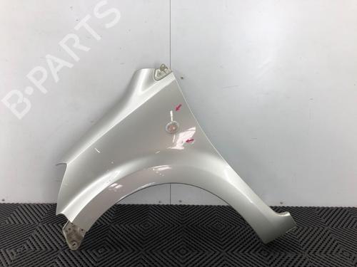 Used Left front fenders DAIHATSU SIRION (M3_) 1.3 (M301) (91 hp) 16379609
