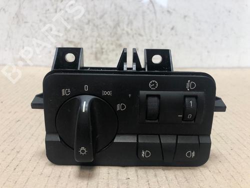 Forlygtekontakt BMW 3 Touring (E46) 318 i (143 hp) 15533591