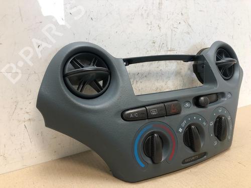 Climate control TOYOTA YARIS (_P1_) 1.0 (SCP10_, SCP10R) | BP15533976I5 