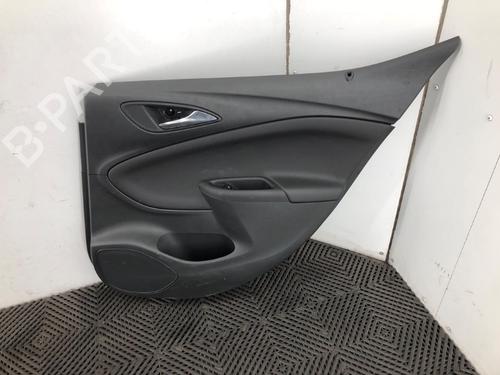 Used Rear right panel Rear right panel 37206558 37206558
