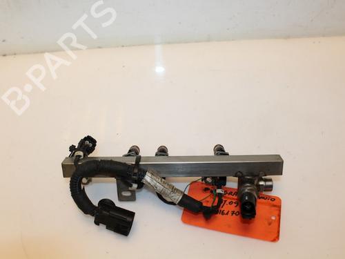 Used Injection rail Injection rail 15320722 15320722