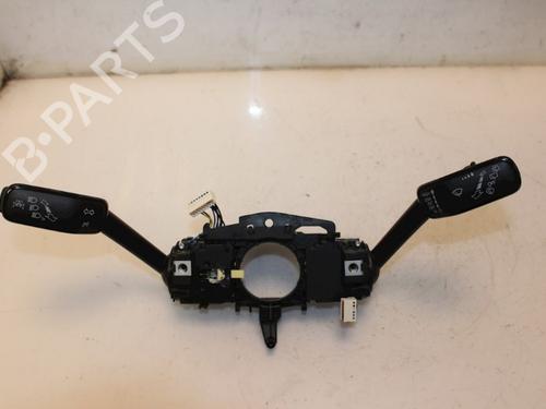 Used Steering column stalk VW GOLF VII (5G1, BQ1, BE1, BE2) 1.6 TDI (115 hp) 15330753