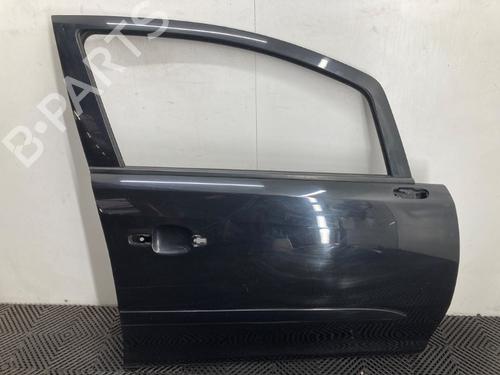 Used Right front door Right front door 37205456 37205456