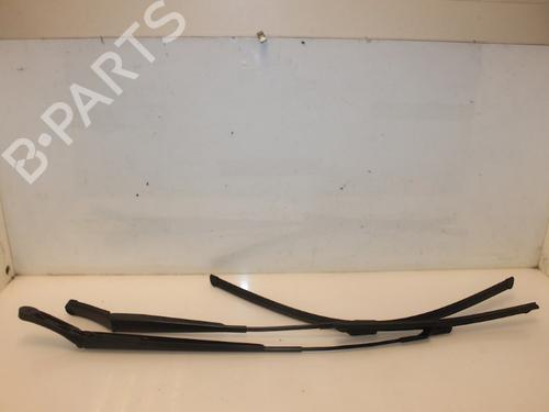Used Front windshield wiper arm VW GOLF SPORTSVAN VII (AM1, AN1) 1.6 TDI (110 hp) 15317637