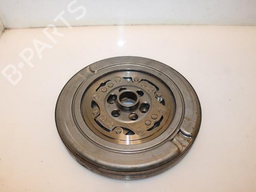 Used Flywheel Flywheel 15318577 15318577