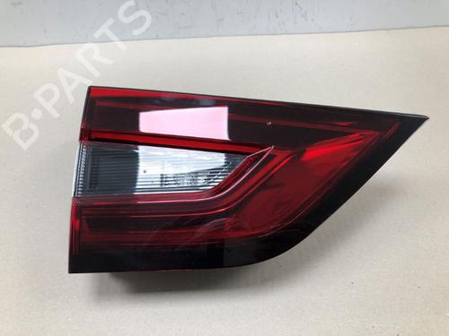 left-taillight-nissan-juke-f16_-2019-37208754 main image