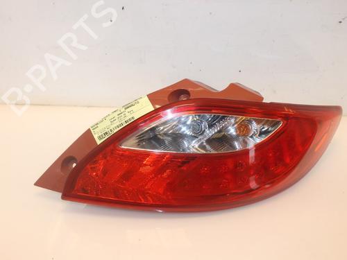Used Right taillight Right taillight 15317272 15317272