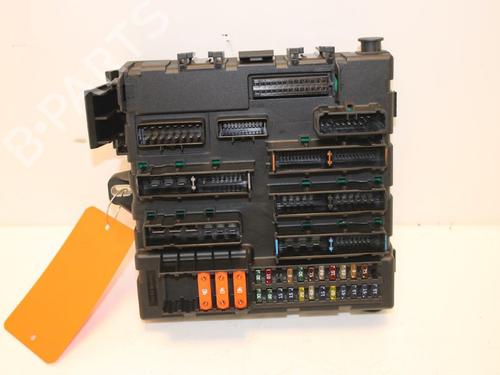 Used Fuse box OPEL VECTRA C Estate (Z02) 3.0 V6 CDTI (F35) (177 hp) 15308801