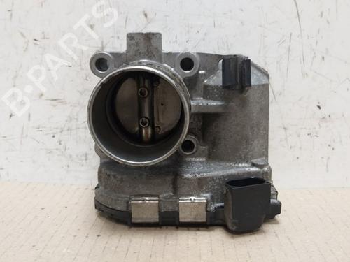 Used Throttle body Throttle body 15533190 15533190