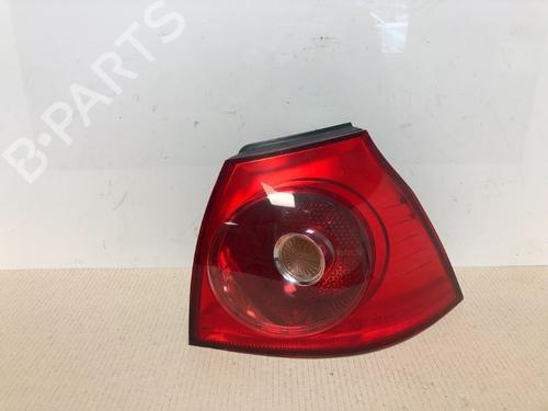 Used Right taillight Right taillight 15537105 15537105