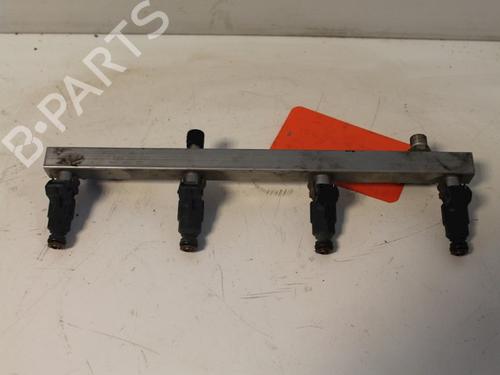 Used Injection rail Injection rail 15306291 15306291
