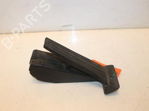 Used Pedal BMW 1 (E87) 116 i (122 hp) 15316060