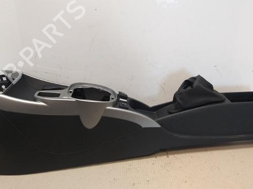 Used Middle console Middle console 22294892 22294892