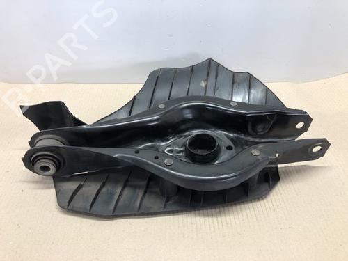 Used Right rear suspension arm Right rear suspension arm 21844382 21844382