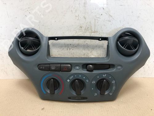 Used Climate control Climate control 15533976 15533976