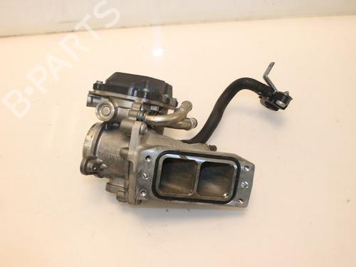 Used Throttle body Throttle body 15318707 15318707