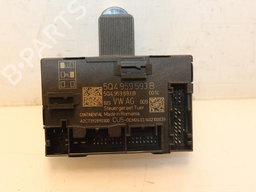 Used Electronic module Electronic module 15829261 15829261