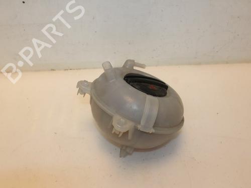 Used Expansion tank VW TOURAN (5T1) 1.6 TDI (110 hp) 15323357