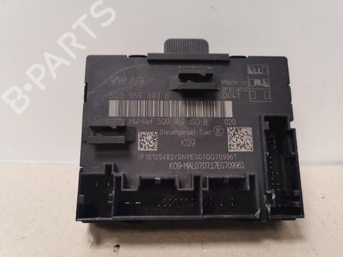 Used Electronic module VW TOURAN (5T1) 2.0 TDI (150 hp) 15339567