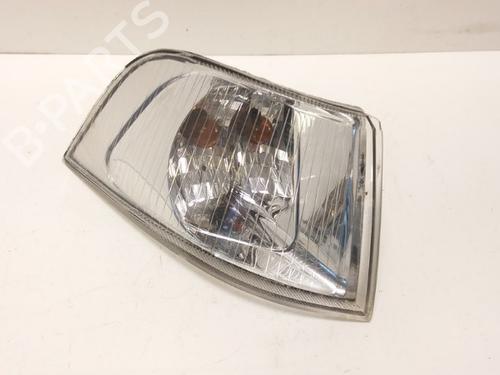 Used Right front indicator Right front indicator 15339909 15339909
