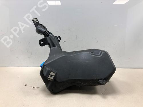 Used Windscreen washer tank Windscreen washer tank 37209941 37209941
