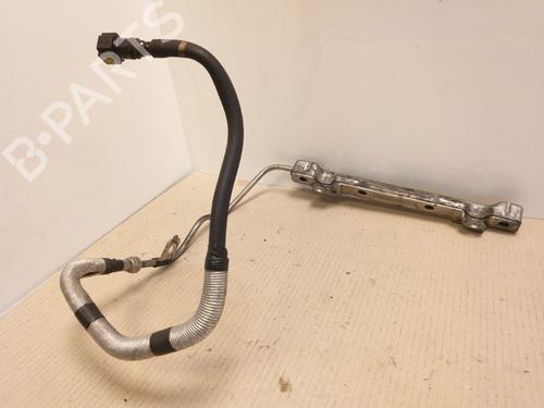 Used Injection rail Injection rail 21604045 21604045