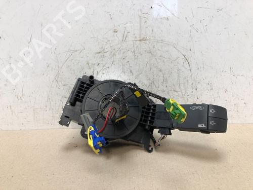 Used Steering wheel controls Steering wheel controls 15533753 15533753