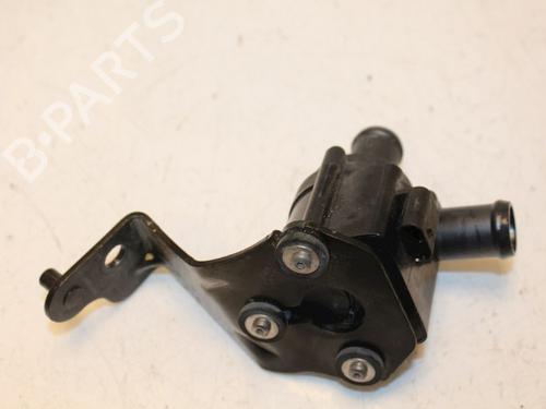Used Auxiliary water pump VW TOURAN (5T1) 1.8 TSI (180 hp) 15333715