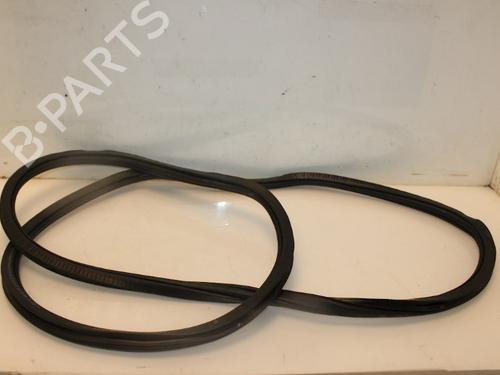 Used Rubber door seal VW TIGUAN (AD1, AX1) 2.0 TDI 4motion (150 hp) 15322562