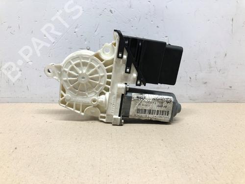 Used Electronic module VW GOLF V (1K1) 1.9 TDI (105 hp) 25928446