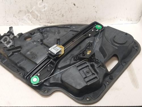 Rudehejsemekanisme venstre bagtil MERCEDES-BENZ C-CLASS (W205) C 180 (205.076) | BP16048127C24 
