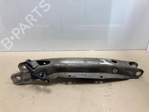 right-rear-suspension-arm-mercedes-benz-b-class-sports-tourer-w247-2018-25928516 main image