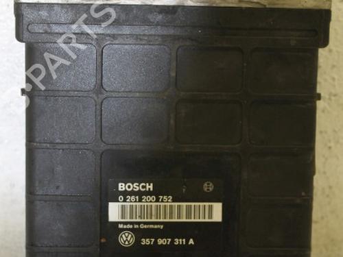 Used Engine control unit (ECU) Engine control unit (ECU) VW PASSAT B5 (3B2) 1.6 (101 hp) 16570436 16570436