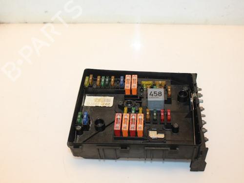 fuse-box-vw-golf-v-1k1-19-tdi-1k0937125-2003-2004-2005-2006-2007-2008-2009-2010-15321476 main image