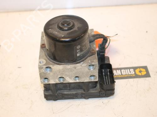 Used ABS pump VW GOLF IV Variant (1J5) 1.6 16V (105 hp) 15311686