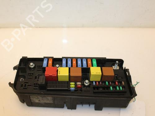 Used Fuse box OPEL VECTRA C Estate (Z02) 2.2 direct (F35) (155 hp) 15322412