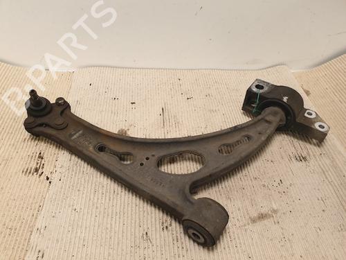 Used Right front suspension arm Right front suspension arm 15339793 15339793