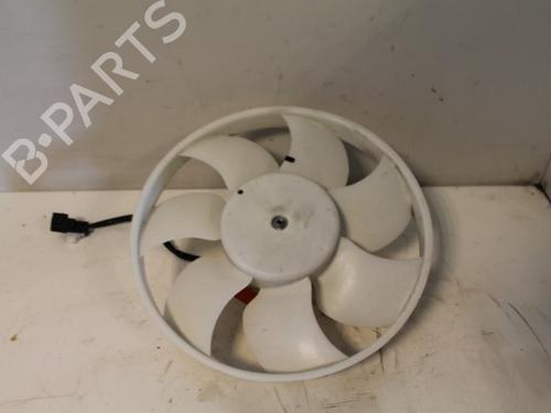 Used Radiator fan Radiator fan PEUGEOT 107 (PM_, PN_) 1.0 (68 hp) 15306260 15306260