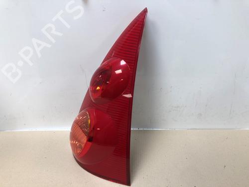 Right taillight PEUGEOT 107 (PM_, PN_) 1.0 | BP15545032C35 