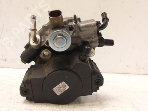 Used Fuel pump MERCEDES-BENZ B-CLASS Sports Tourer (W246, W242) B 220 CDI / d (246.203) (163 hp) 15887250