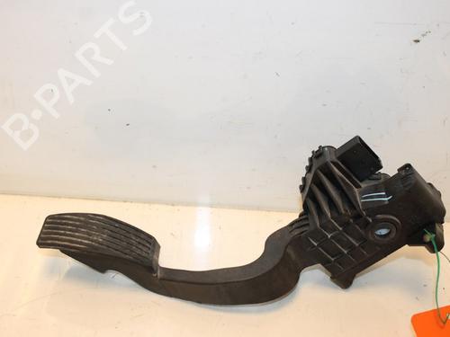 Used Pedal Pedal 16183190 16183190