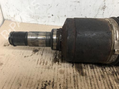 Left front driveshaft MERCEDES-BENZ M-CLASS (W163) ML 270 CDI (163.113) | BP15301132M38 